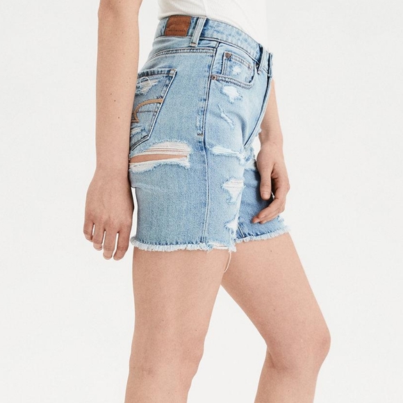 SOLD Tomgirl Bermuda Shorts - Picture 3 of 7